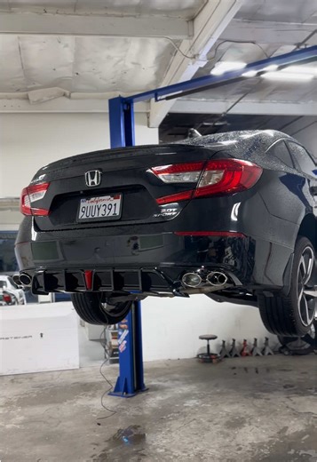 Honda accord Rear diffuser with LED light Looking for parts? Contact @jdmmafiamotorsports today 22624 Normandie Ave torrance ca 90502 310-779-2190 call or text #honda #accord #diffuser