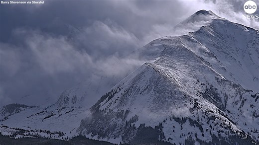 Stunning timelapse shows clouds rolling over the Mount Sopris in Colorado as a blast of wintry weather hits the region. https://trib.al/dATauIG | ABC News