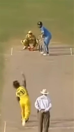 Sachin Tendulkar 100(119) Vs Australia 2nd Odi TVS Cup 2003 #sachintendulkar #cricket #viralshorts