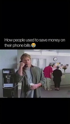 Tozi on Instagram: "Back when phone bills were expensive, people found tricks to cut the cost. One of the most common was signing up under fake names to grab “new customer” deals over and over again. Others used friends’ details, slight name changes, or burner SIM cards to reset their accounts. Family plans were also stacked with fake names to unlock bigger discounts. It worked because carriers only checked names, not strong IDs. Eventually the loopholes closed, but for years, people saved big b