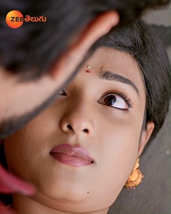 Teja, Kalyan లను ఒక్కటి చేసిన అత్తల plan #InlawsPlan #Suryakantham #ZeeOnTheGo Watch Anytime, Anywhere on ZEE5 - https://zee5.onelink.me/RlQq/ftelDownloadZEE5App | Zee Telugu