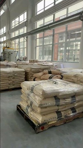 White Masterbatch for Injection Molding | Plastic Tableware Application