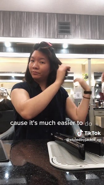 How to curl with a straightener. I love using the Paul Mitchell Pro Tools Express Flat Iron because the 1.25” width of the iron makes a voluminous curl, which is my fav. Let me know if you want to see more styling DIYs! . . #notsponsored #paulmitchellpro #hairstylingtutorial #flatironcurls #haireducation #diyhairstyle #hairstylist #orlandohairstylist #hairtutorial #hairvideos #hairdo