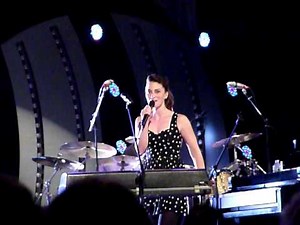 Sara Bareilles "King of Anything" at Central Park HQ