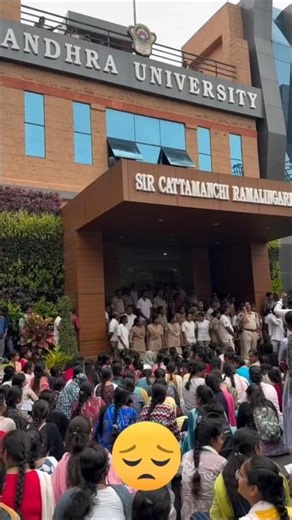 🔥Big Protest in Andhra University | Students Demand Justice#telugunews#news#india #issue
