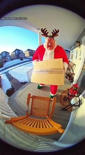 “Santa’s Gift Gone Nuclear 🎄💥 Overloaded Porch Explosion Chaos!” #viralvideos #funnycomedy #funny