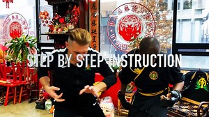 鞭搥虎爪: Whip Strike Tiger Claw