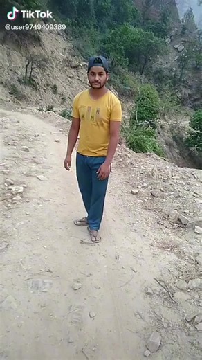timro, maya ma pagal (@bhupan.deuba)’s videos with original sound - 𝑴𝒂𝒏 𝐆𝐜✅