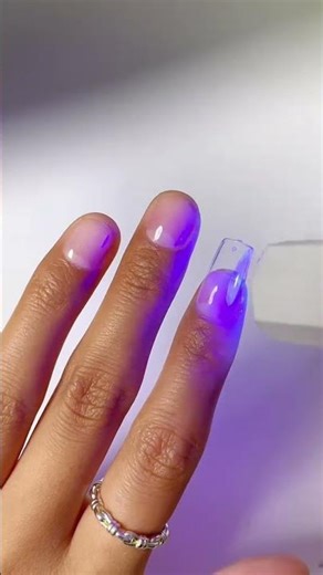 Strong glue = stable hold 💅 #nailart #nailtrend #nailtech #nailtutorial #pressonnails #naildesign