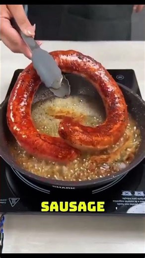 Famous Restaurant Sausage Sandwich Hack That Will Blow Your Mind 🌭🤯🔥