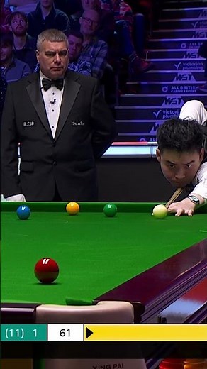 One frame. Three pots.