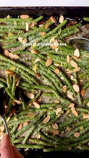 Bookmarked! 🤤 We’re swooning over this mouthwatering Garlic Parmesan Roasted Green Bean recipe from @lastingredient; it’s fresh, simple, and full of flavor! 🍋🧄🧀 If you’re a “no thanks” 🙂‍↔️ on green bean casserole this Thanksgiving, this is the perfect way to keep those farm-fresh green beans on your menu! 💚🦃 Head on over to @lastingredient to get the full recipe! #repost • @lastingredient “Quick and easy, these garlic parmesan roasted green beans are a side dish with so much wonderful fl