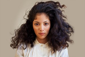 How to Make Hair Grow Thicker Naturally