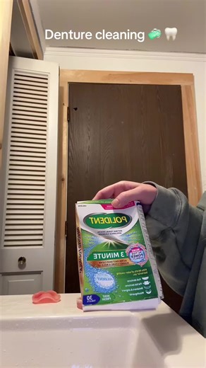 What do you use to clean your dentures? I usually use dawn dish soap! The smell of this was sooo strong 🤢 #fyp #dentures #denturegang #teeth #dental