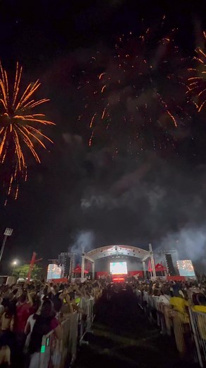 🌿Buglasan Day 2: The Pyromusical Fireworks Competition was a super amazing and Tropa Vibes band made it even more special. #BuglasanFestival2024🌿 | Buglasan Festival