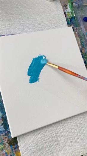 How to Paint a Puffin: 💙 A grid can be used to help capture proper proportion. 💙 Painting feathers requires plenty of layering. 💙 The underpainting needs to be dark enough to show depth in the final highlights… Did you paint Sir Puffin with me? | Jesse Robertson & Keep It Colourful