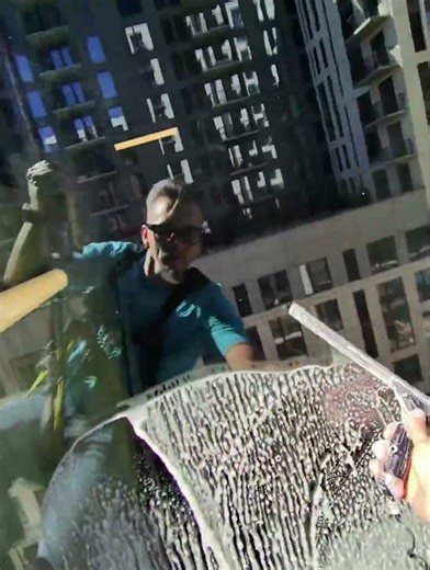 Another fresh window washing video. #windowcleaning