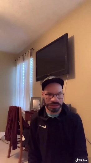 Derek's just here to help.