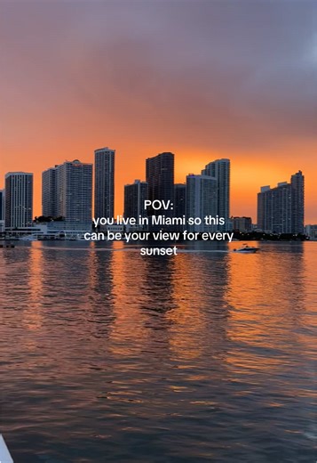 Stunning Miami Sunsets: A Daily View of Paradise