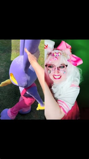 Scp 425 on Instagram: "@jayaliron I caught a Bunbunooz!!! 😱🐰💖🎀💞 #jax #tadc #scp #scp425 #theamazingdigitalcircus"