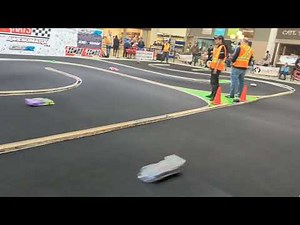 Running a SN-RC R3 Pro at the Canadian Onroad Nationals - USGT 21.5T spec