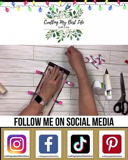 GORGEOUS Christmas Sleigh Bell DIY Door Hanger