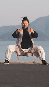 The horse stance (mabu in Chinese) is one of the basic stances in Chinese martial arts, and it is not easy to maintain. This stance is used for endurance training as well as strengthening the back and leg muscles, tendon strength, and overall feeling and understanding of "feeling grounded". P.S. This video is over two and a half minutes long. #martialarts #martialartslife #wushu #kungfu #wudang #training #trainingmotivation #tbt | All about Martial Arts