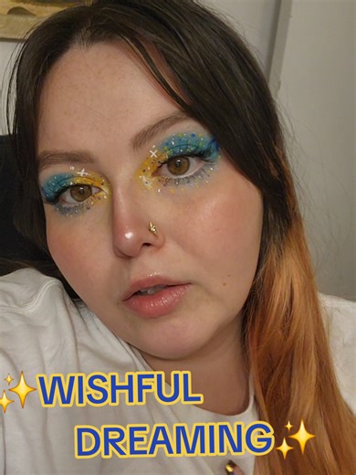 ¡Añade 'WISHFUL DREAMING' a la lista de canciones!❤️