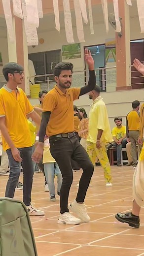 Mr_waqaa's Hilarious Performance at IUB Fine Arts - Fun Friends Mini Vlog!