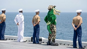The crazy ways sailors fight boredom in the middle of the ocean on an aircraft carrier