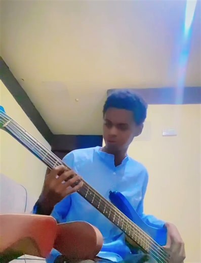 🇷🇼the best Bass player 🎸💙cover #viral #music #basscover