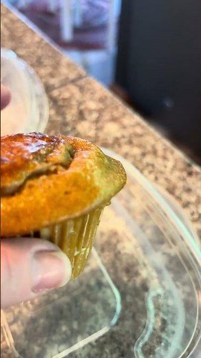 22g Protein Muffins! 🫐🍫 Low Carb & Gluten-Free