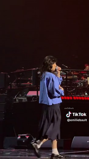 Experience Jain's Captivating Performance of 'Makeba'