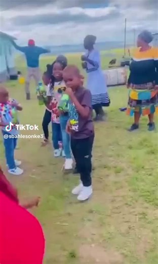 Sfiso Msomi (@msomi.sifisokuhle)’s videos with original sound - Sfiso Msomi