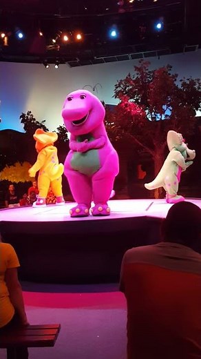 Barney show 5 at universal