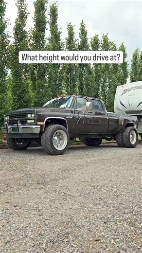 3.1M views · 10K reactions | #sixwheelsunday on @n2classictrux your new #classictrucks source by @dmanneal Lifted or Lowered? I think we've done enough testing for a drive now #squarebody #chevrolet #diesel #classictrucks #n2classictrux #n2trux | SquareBody.net | Facebook