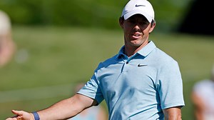 PGA Memorial Tournament: Rory McIlroy triple-bogeys 18th as England's Matt Wallace and Danny Willett close to lead