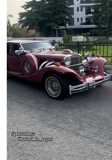 Olutimi Discovers a Unique Car in Lagos