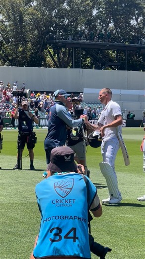 Huge concern for Nathan Lyon after his hamstring injury today 😢 | Triple M Cricket