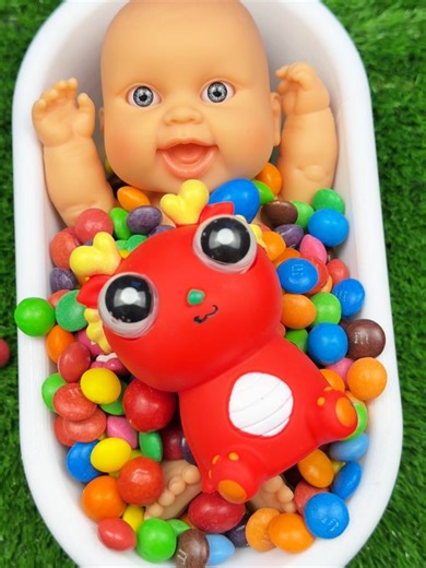 Satisfying ASMR Lollipop Candy Mixing Experience