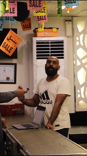 11K views · 75 reactions | Now Sharing Customer Reviews!#reelsfacebook #viralreelschallenge #karachi #trendingvideo #shorts #trend #Pakistan #HP #reelsfbシ #viralreelsシ #shortsvideos #laptop #reelsvideoシ | Haroon Traders | Facebook