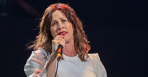 'I Have Been Here Before': Alanis Morrissette's Raw Post On Suffering Postpartum Depression