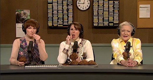 Betty White’s Tasty Muffin on SNL’s “The Delicious Dish”