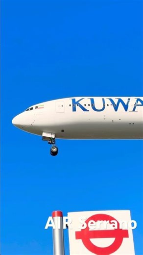 Kuwait Airways Boeing 777 Arrival!✈️#shorts #aviation #kuwaitairways #boeing 777 #heathrow #viral