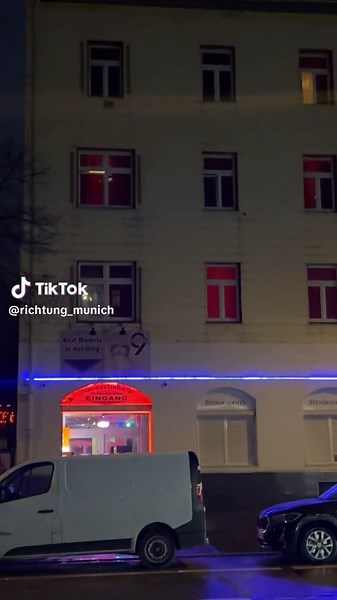Red light in München is in HansaStr 9 Here are best models in the city and Its opened 24/7. #münich #münchencity #richtung #hansastr #9