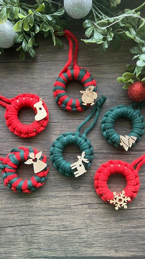 AngscraftsnCreations Macrame on Instagram: "Get crafty with me and create these adorable macrame ornaments using the softest 4mm single strand cord from @ganxxet • This beginner-friendly project is perfect for making with kids. Grab your cord and start crafting today! • Need supplies? Click the link in my bio to shop @Ganxxet and save on your next purchase. • Prefer to shop instead of DIY? Find these ornaments in my Etsy shop. • #macrame #macrameornament #handmadeornaments #christmasornaments #m