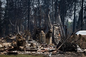 Southern Oregon wildfires wipe out entire neighborhoods in Phoenix and Talent; 100s of homes lost