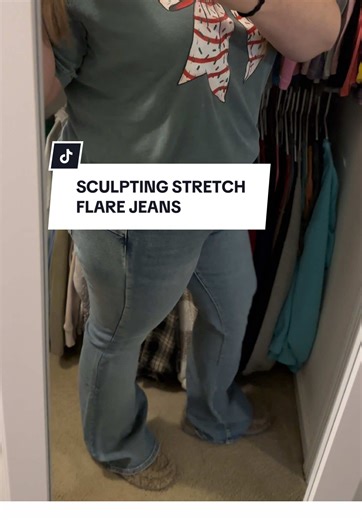 @Fashion Nova Gemma sculpting stretch flare jeans!! 🥳 #fashionnova #fashionnovajeans #denim #tiktokshopblackfriday #tiktokshopcreatorpicks