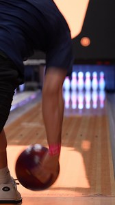 Which one sounds better? 🤔 Origin EX 🆚 46' with String Pins on lane 2 & 37' with Freefall pins on lane 1. | 900 Global