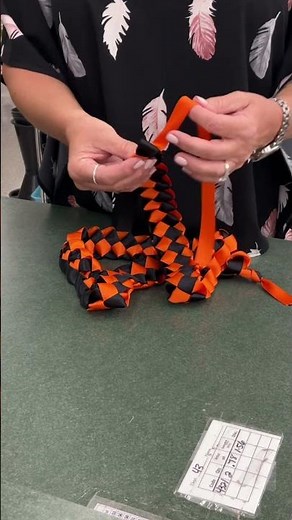 Make your Own Ribbon Lei: Just in time for graduation!